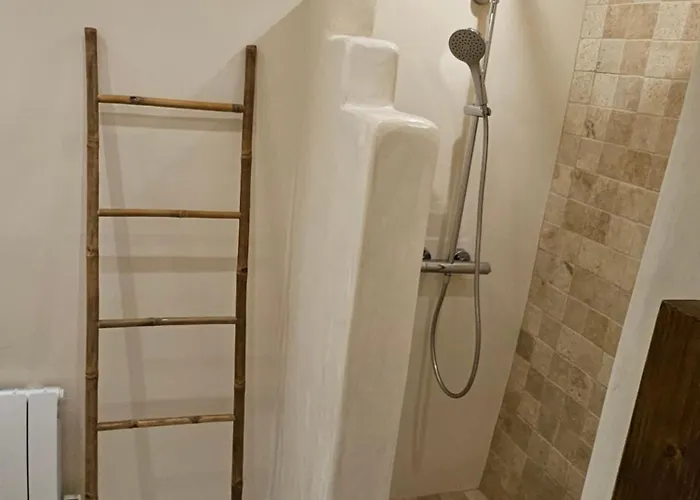 Le Clos Barbacane アパート カルカソンヌ